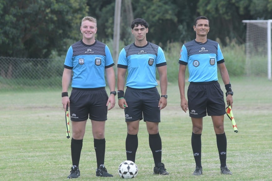 Torneo apertura inferiores infantiles Cosmos Colón