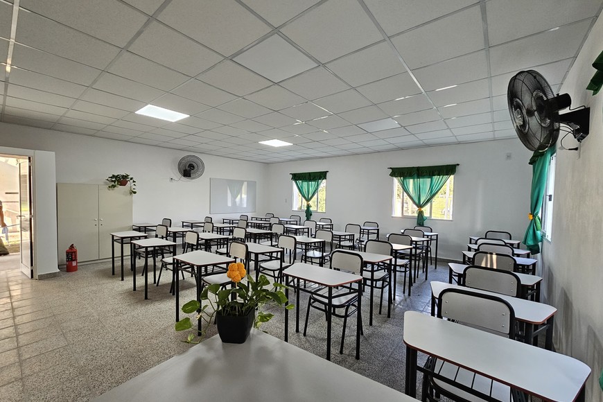 Borla participó junto al Gobernador Maximiliano Pullaro de la firma de convenios del Programa 1000 Aulas