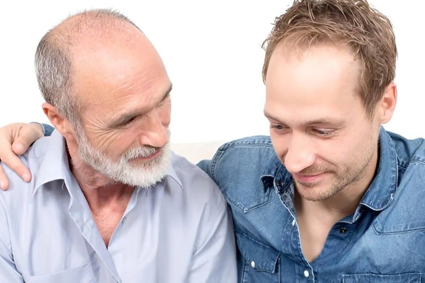 La calvicie y la altura, dos ejemplos de herencia ligada al padre.