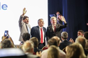 Pullaro, Llaryora y Frigerio en Santa Fe. Foto: GSF