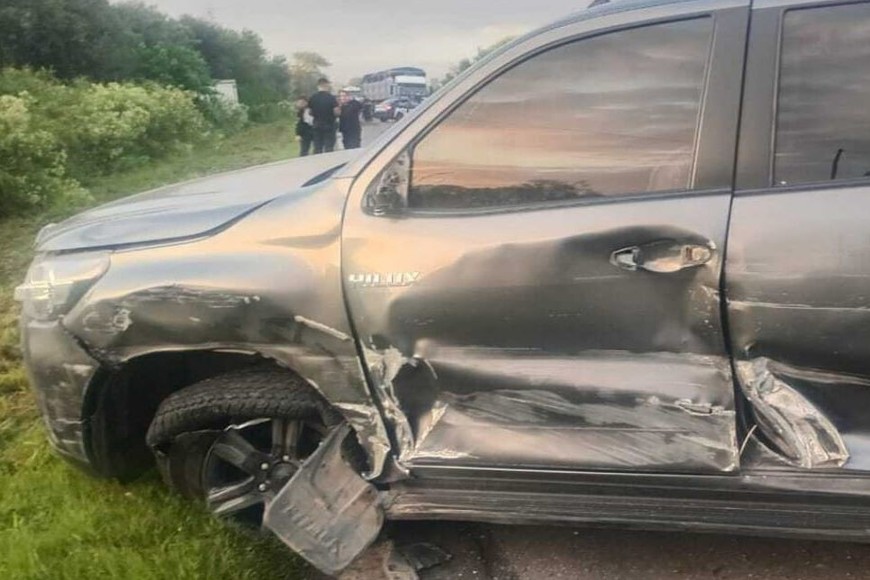 Los daños en los vehículos dan cuenta de la violencia que tuvo el choque. Crédito: Gentileza FM Poquet San Justo