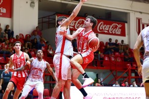 El Tate no pudo con la Gloria. Crédito: Prensa Unión