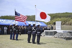 "La alianza entre Estados Unidos y Japón muestra a aquellos valientes hombres de 1945 cómo los enemigos de ayer pueden convertirse en los amigos de mañana", dijo por su lado Pete Hegseth. 
Credito: REUTER