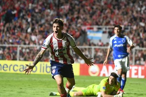 Dómina gol anulado | Unión-Cruzeiro | Copa Sudamericana | Fecha 1 . Foto: Manuel Fabatía