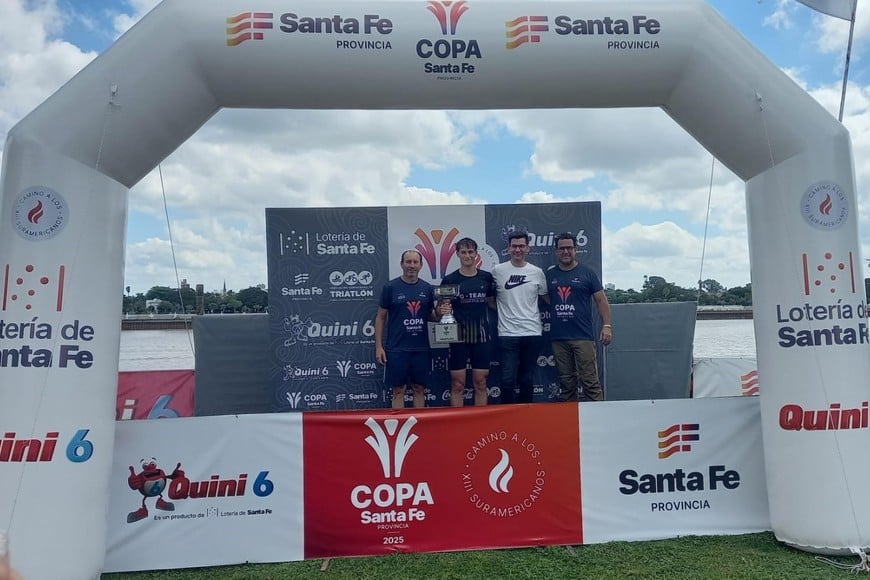 La premiación del triatlón de la Copa Santa Fe.