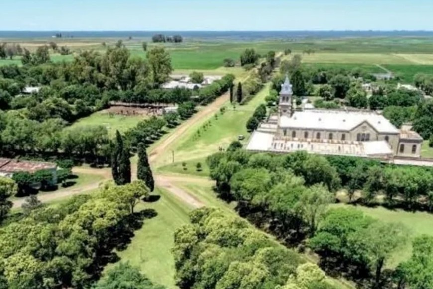 Aaron Castellanos, cercanía con La Picasa y belleza histórica.