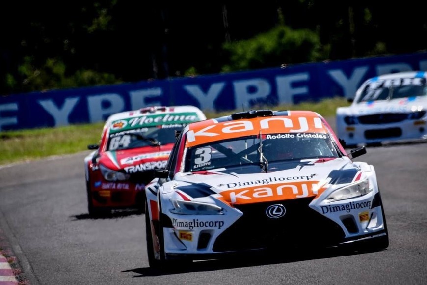 La acción para el Top Race V6 y Top Race Series en el trazado de 4.000 metros de extensión.