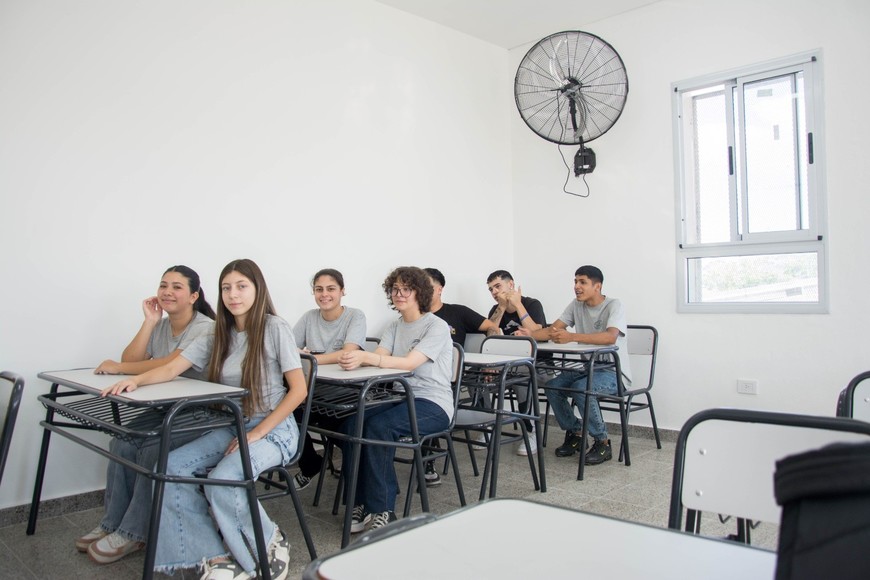 Es importante mencionar que en el marco de este programa también se están ejecutando obras en las escuelas n° 608, n° 1266, n° 515, n° 516, n° 364.