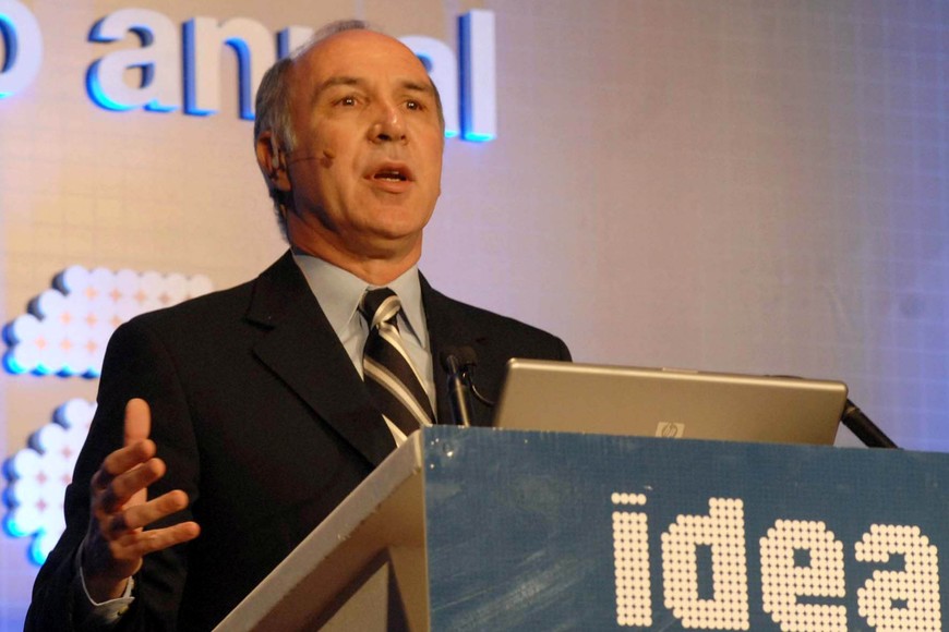 idea_lorenzetti3010081.jpg - Télam Mar del Plata 30/10/08 - Al disertar esta mañana en el marco del 44õ Coloquio de Idea (Instituto para el Desarrollo Empresarial Argentino) que se extenderá hasta mañana en Mar del Plata, Lorenzetti dijo que "es esencial la previsibilidad para que la sociedad funcione". Foto: Daniel Muñoz/Télam/cl mar del plata ricardo Lorenzetti 44 coloquio anual de IDEA conferencia acceso al financiamiento