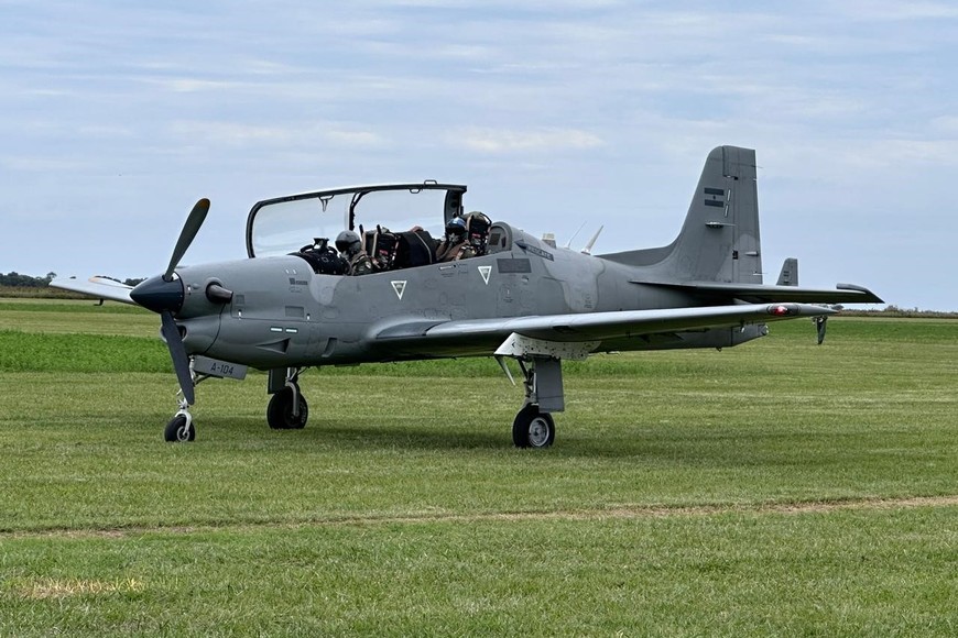 Impresionante presencia militar en Rafaela por el centenario de su aeroclub