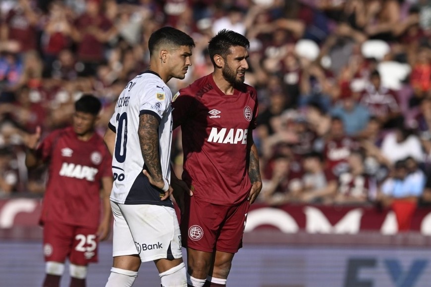 Duelo cargado de polémicas. Crédito: Prensa Lanús