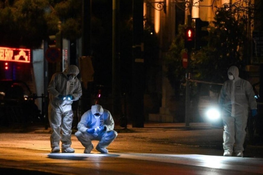 bomba atenas grecia 11 de abril 2025