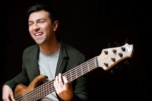 George Kramarski, bajista colombiano radicado en Estados Unidos