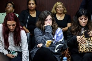 Dalma Maradona en el juicio por la muerte de su padre.