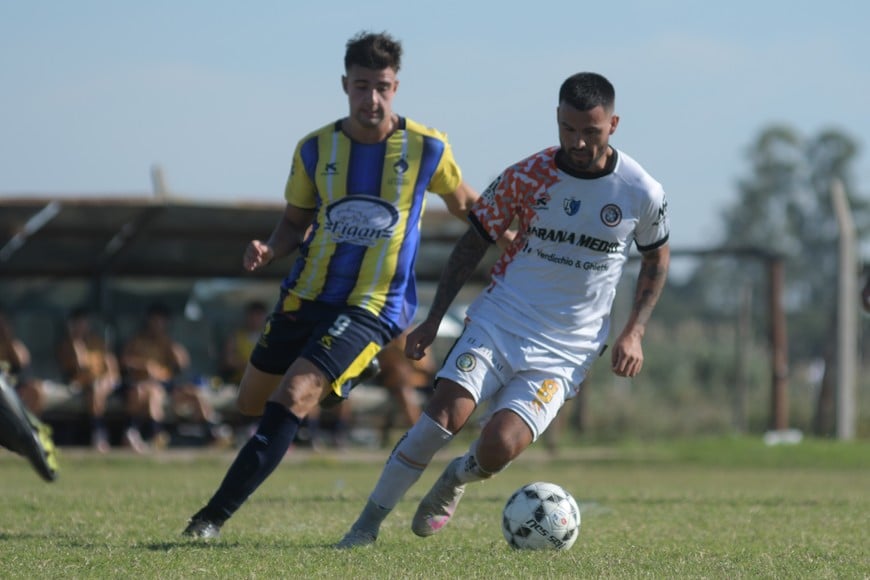 Partidazo. En Monte Vera, Cosmos y El Quillá se mataron a goles. Luis Cetraro.