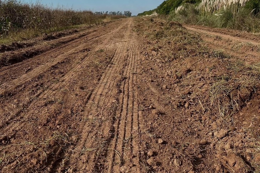 Luego de las últimas lluvias, mejoran caminos rurales en Sa Pereira