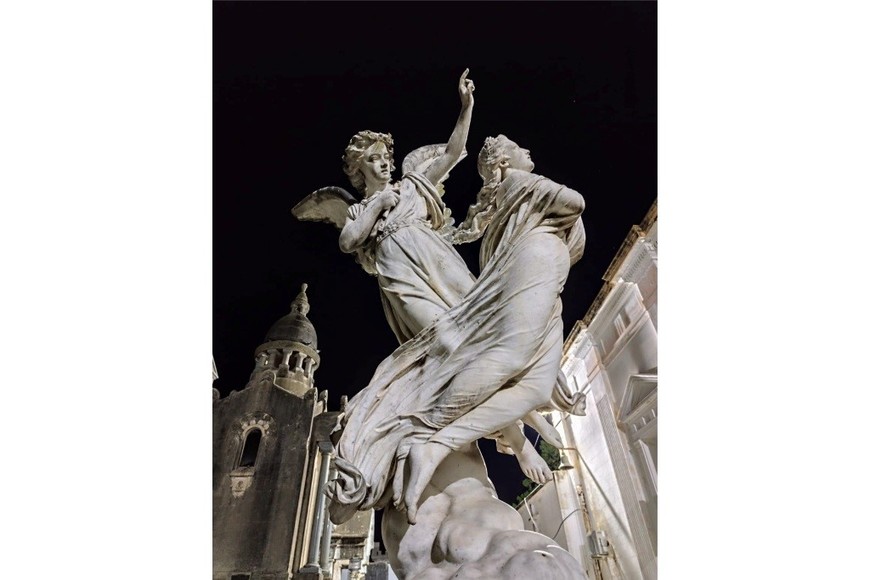 Foto de Melina Zeiter, parte de la la exposición Plenilunios en el MaCA