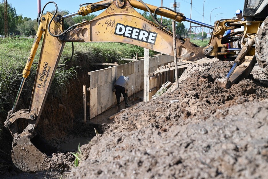 Se están llevando adelante 4 obras fundamentales para el desarrollo de barrio Coronel Aguirre con una inversión que supera los 750 millones de pesos.