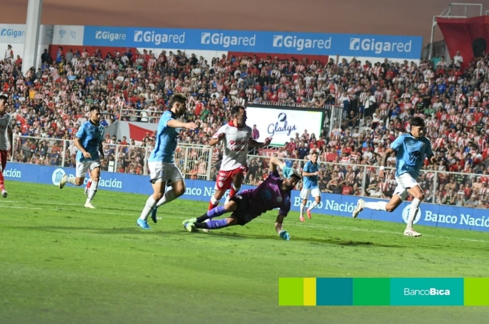 Galería BICA: Unión-Belgrano