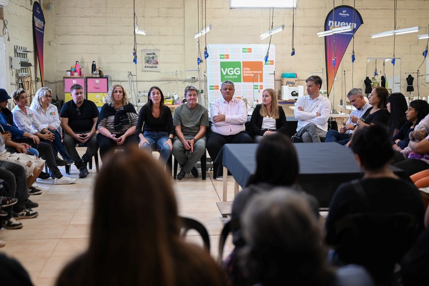 "Y además de estas capacitaciones del Nueva Oportunidad, tenemos más de 40 cursos que dictamos desde el municipio”