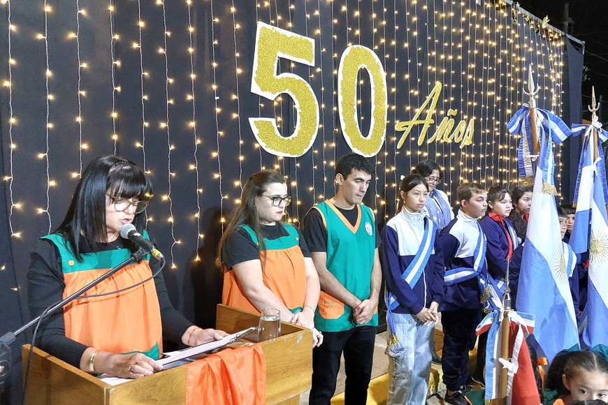 Mathey dijo que “cuando una institución cumple 50 años la comunidad toda festeja su trayectoria y ese es el momento que vivimos hoy”.