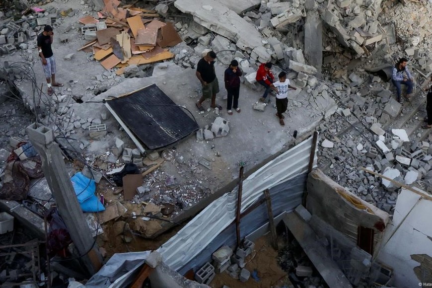 Movimiento de tropas israelíes en el sur de la Franja de Gaza. Las FDI tienen prevista una nueva etapa dentro de sus operacioes en el territorio gazatí.