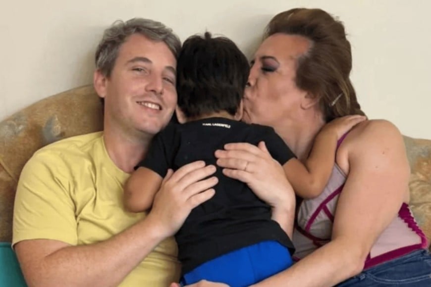 Lizy Tagliani envió un mensaje de amor y protección a su hijo.