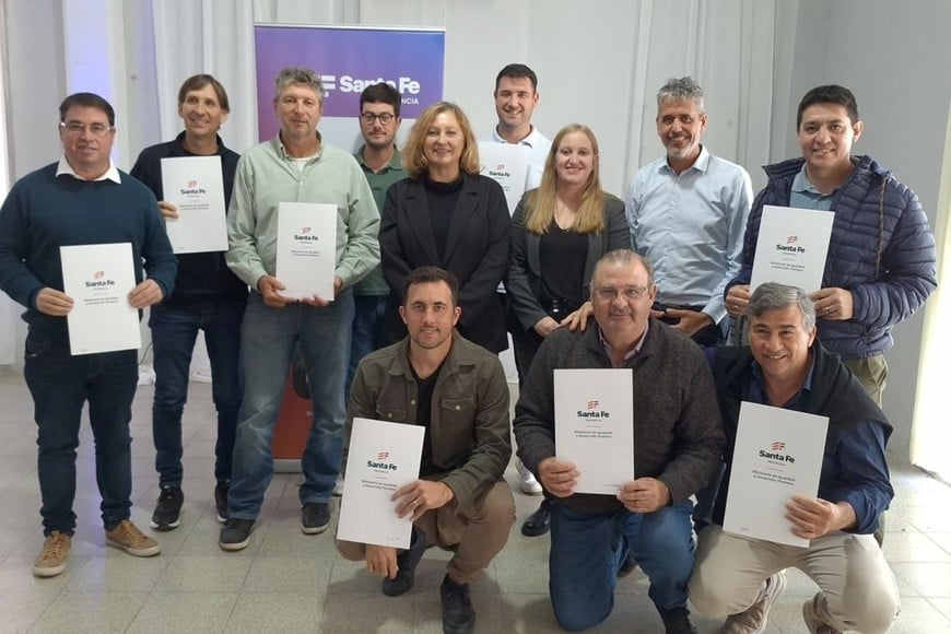 Tejeda explicó que “hay mucha demanda de políticas sociales. Muchas veces las políticas sociales no se ven, pero acá hay una definición de acompañar a cada uno de los vecinos de su departamento."