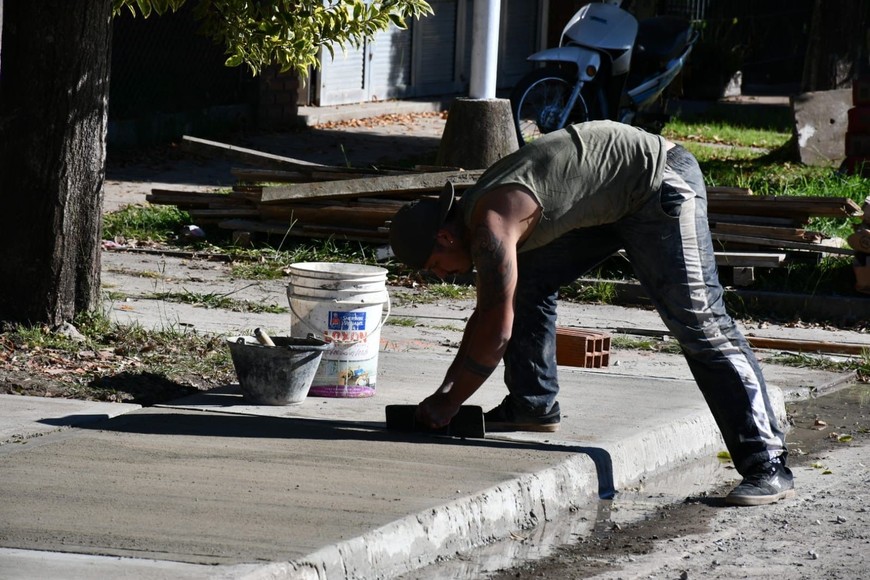 Con una inversión de 2.000 millones de pesos, el Gobierno provincial fortalece la red pública de salud