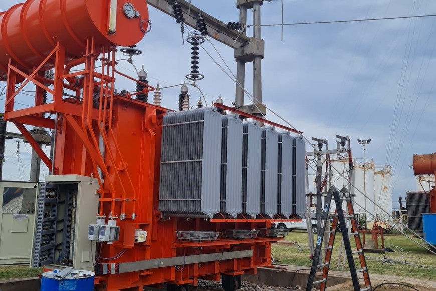 Las tareas consistieron en el reemplazo de un transformador de 15 MVA por uno de 30 MVA,.