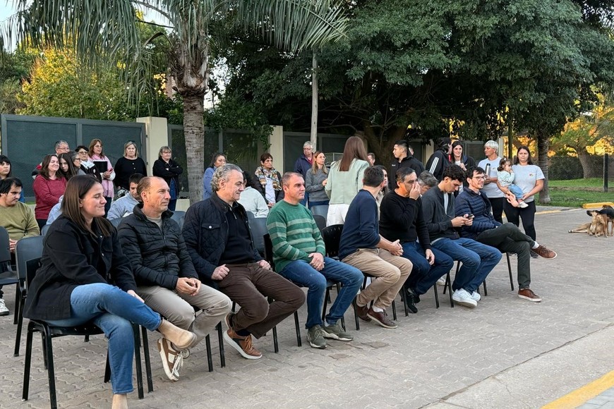 Santa Rosa de Calchines ya luce su renovado Gimnasio en el Polideportivo Comunal