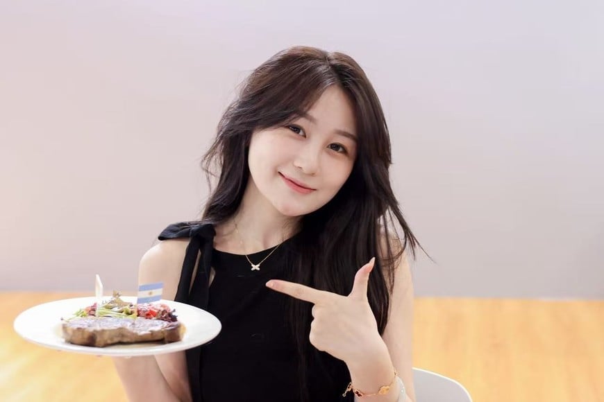 Bifaretti recordó que la carne argentina se hizo famosa en el mundo por la calidad de su genética y cortes emblemáticos como el bife de chorizo.