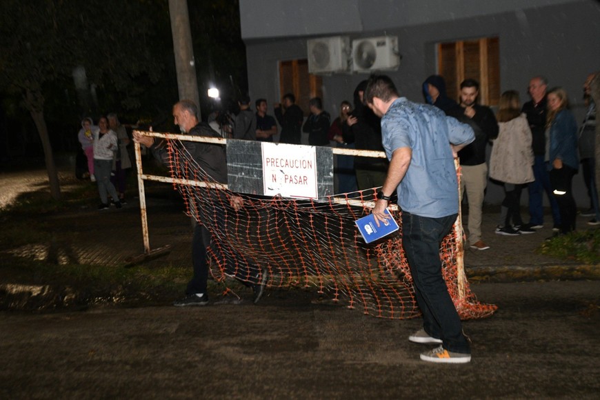 "Hemos tomado una medida drástica porque venimos intentando ser escuchados", dijeron los frentistas. Crédito: Manuel Fabatía