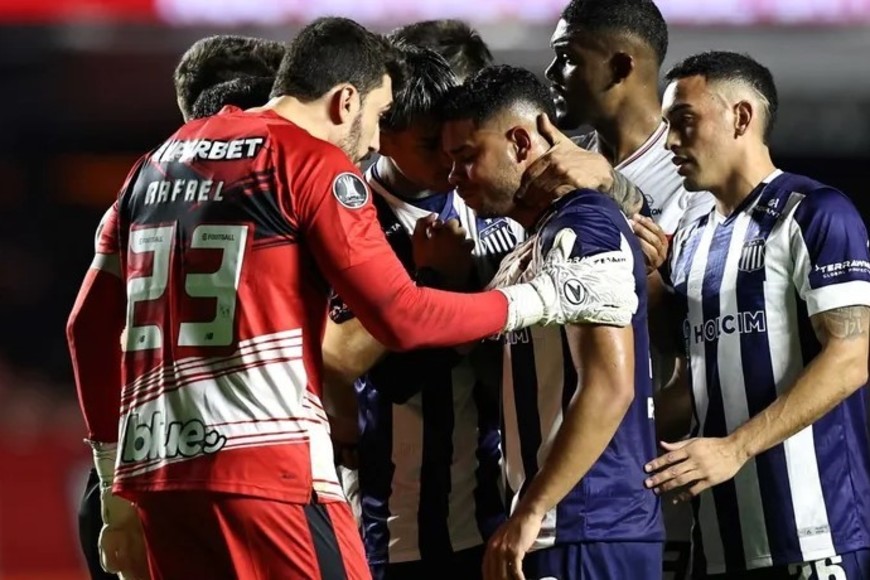 El equipo argentino respaldó a Miguel Navarro.