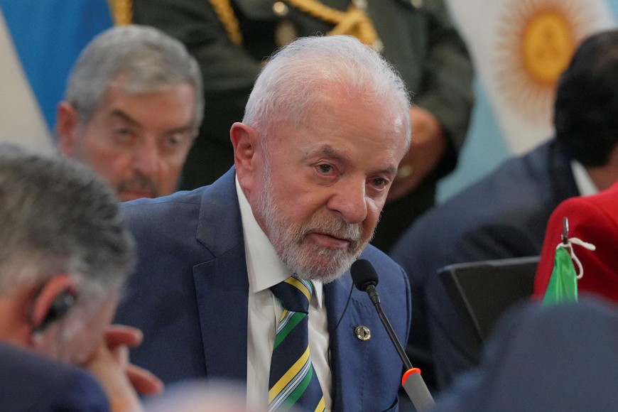 Brazil's President Luiz Inacio Lula da Silva speaks at the Community of Latin American and Caribbean States (CELAC) summit, in Tegucigalpa, Honduras April 9, 2025. REUTERS/Fredy Rodriguez