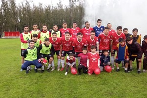 El plantel de Primera. Independiente es uno de los animadores del torneo Apertura 2025.