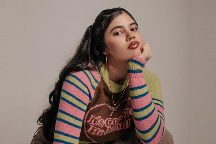 Mari “La Carajita”: sonido latino del siglo XXI.