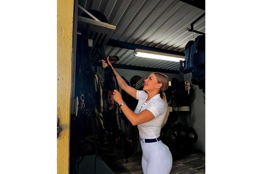 La esposa de Demichelis demostró su amor por los caballos.