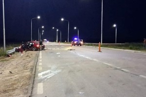 El estado en que quedaron los vehículos, da una clara idea de la violencia que tuvo el encontronazo.