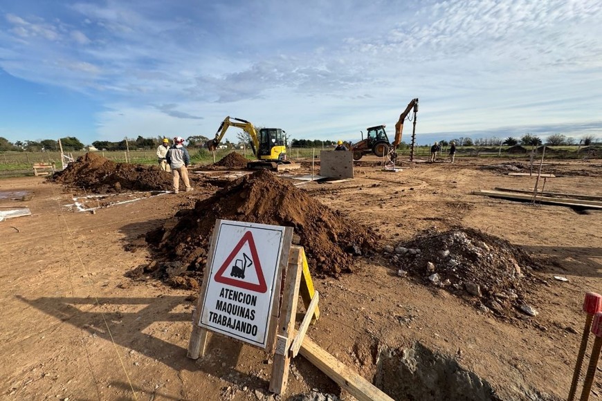 Enrico explicó: “En este edificio dejamos atrás los procesos de prefabricación que se venían utilizando, para comenzar a emplear sistemas constructivos más tradicionales”.