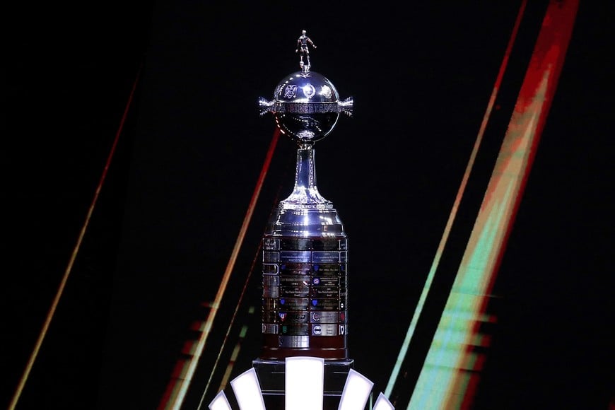 Soccer Football - Copa Libertadores - Group Stage Draw - Conmebol Headquarters, Luque, Paraguay - March 17, 2025
The Copa Libertadores trophy is displayed REUTERS/Cesar Olmedo