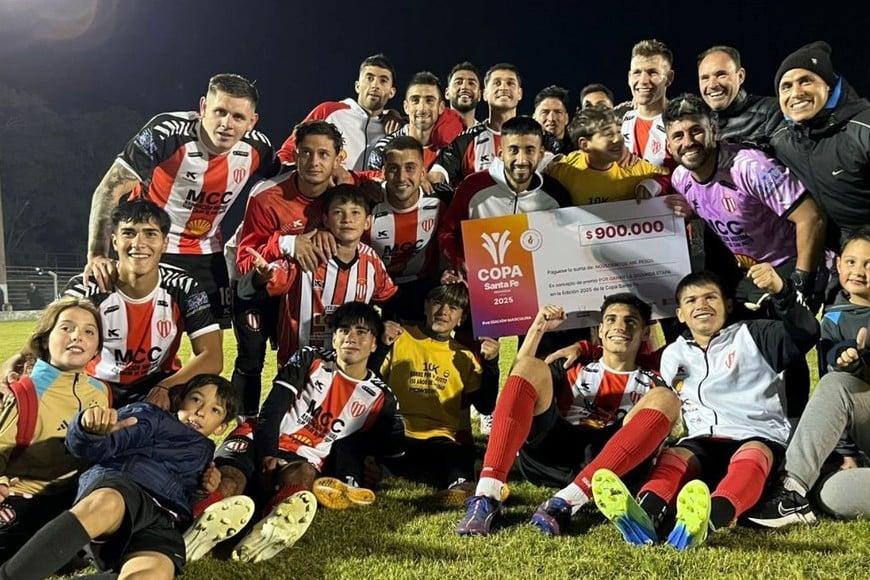 Colón San Justo. El equipo dirigido por Restelli eliminó a Argentino de San Carlos.