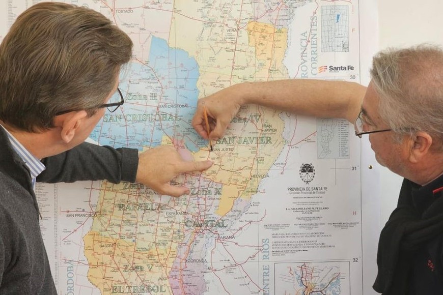 Dos tramos. El primero es desde la salida de San Justo hacia el este por calle Silvestre Begnis, luego ruta 2 que va hasta lo que se denomina “tres flechas” y desde ahí retoma la otra ruta, que es la 281 – S que va hacia Saladero Caba