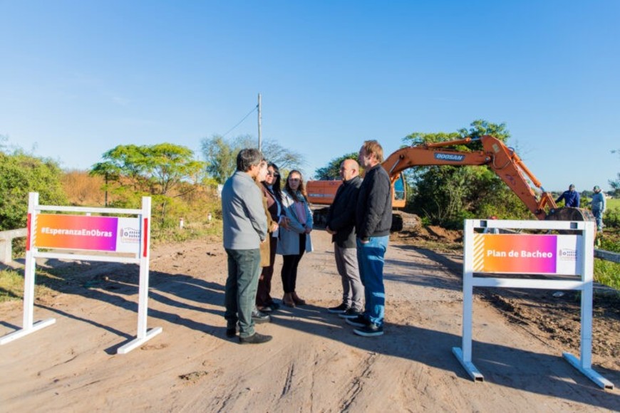 La obra se extiende por calle Bosch, desde 1 de Mayo hasta Rivadavia, en una extensión de 523 metros de desagüe completo con bocas de registro cada 100 metros