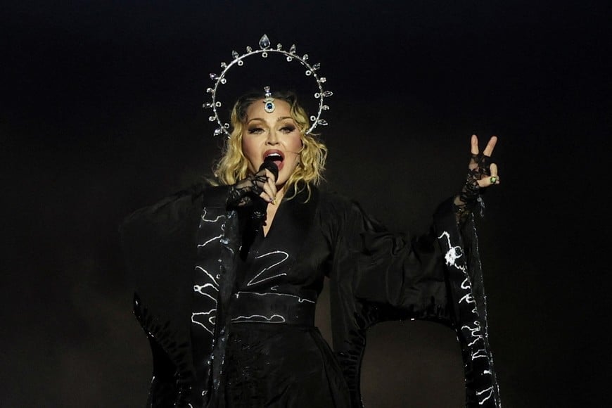 Madonna performs during a concert at the Copacabana beach in Rio de Janeiro, Brazil May 4, 2024. REUTERS/Pilar Olivares