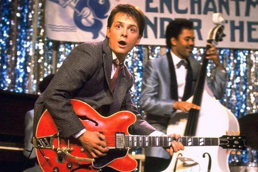 A la búsqueda de la guitarra.