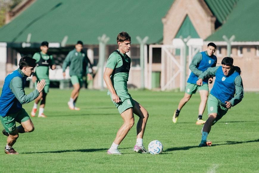 Banfield es uno de los pocos equipos que aún no licenció a sus jugadores debido a su compromiso por los 16avos de final de la Copa Argentina frente a Tigre.