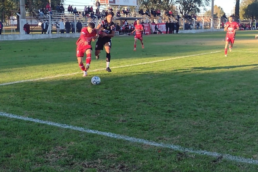 Partido trabado y sin goles en San Justo.