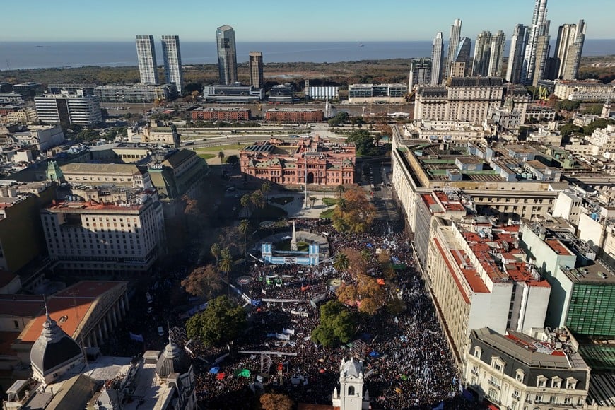 Supporters of Argentina's former President Cristina Fernandez de Kirchner gather in Plaza de Mayo square, after an Argentine judge approved her request to serve out her six-year prison sentence for corruption at home, in Buenos Aires, Argentina, June 18, 2025. REUTERS/Martin Cossarini