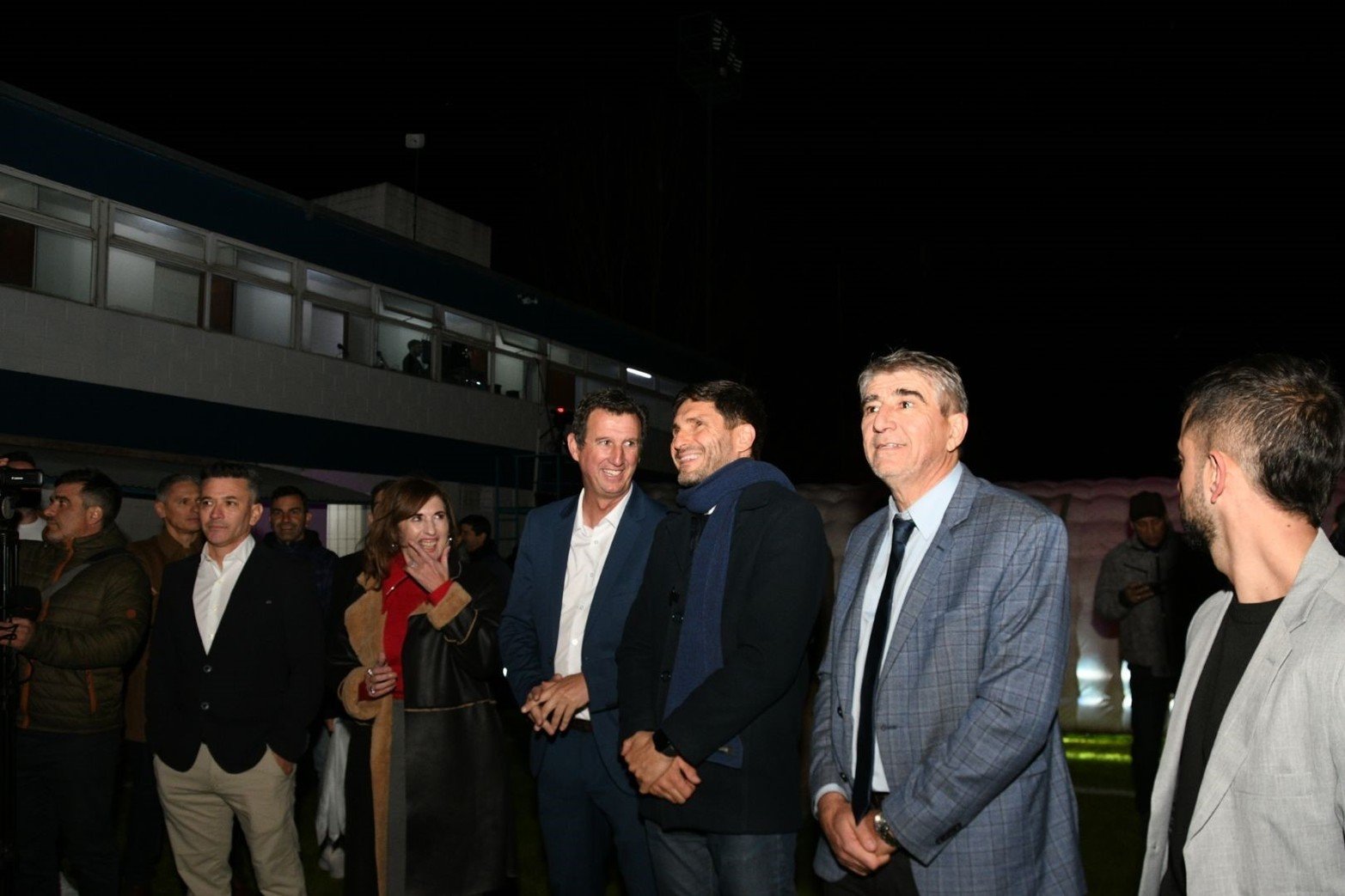 Inauguración nuevo sistema iluminación predio de la Liga de futbol